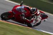 Ducati 848 EVO: gyorsabb és lassabb is let