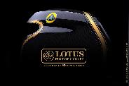 Lotus motorkerékpár készül.