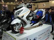 EICMA érdekességek: Suzuki Burgman Hybrid